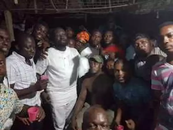 Warri billionaire Ayiri Emami and his friends celebrate release of James Ibori
